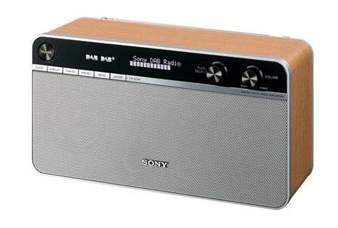 Sony DAB Radio XDR S16DBP Has A Classy Retro Look