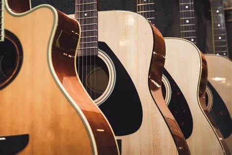 Riff Mag What Is The Difference Between Classical And Acoustic Guitar