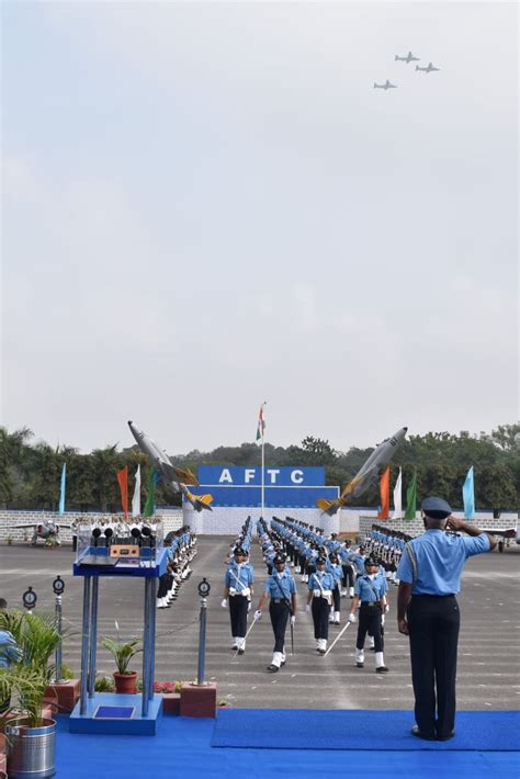 Defence Pro Bengaluru On Twitter A Ceremonial Passing Out Parade Of 112 Engineering Officers