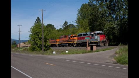 Pnwr On Eastbound Toledo Hauler Between Corvallis Albany May