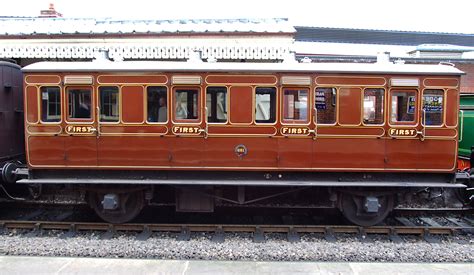 Bluebell Railway Carriages Lbscr Stroudley First No661