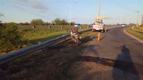 Murió un motociclista en circunvalación oeste en la zona de ingreso a