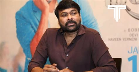 Chiranjeevi Pawan Kalyan పవన్ కళ్యాణ్ చేసిన మిస్టేక్ కి చిరంజీవి ఆ వ్యక్తిని క్షమాపణ ఇలా అడిగారంట