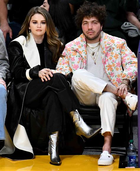 Selena Gomez and Benny Blanco Cozy Up on Courtside Date at Lakers Game