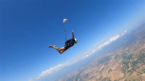 Skydiving Parachute Deployment Detailed In Slow Motion Youtube