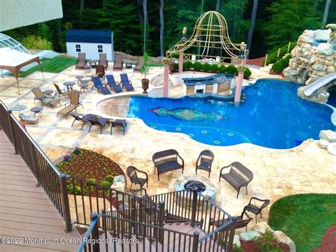 $4.8M N.J. home comes with its own mini waterpark and swim-up bar - nj.com