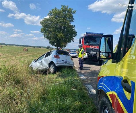 Tragedia Na Drodze Latek Zjecha Z Drogi I Uderzy W Drzewo