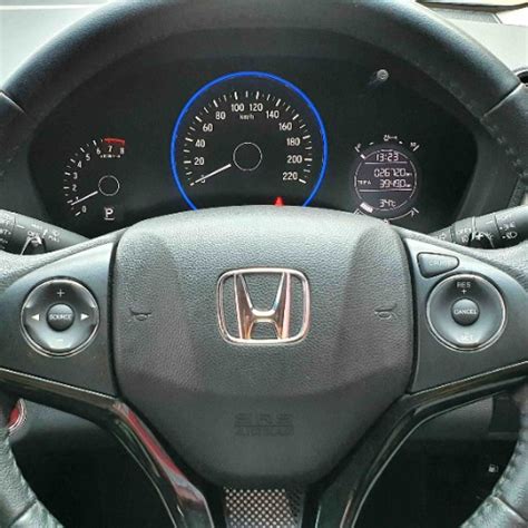 Focus Motor Group Honda Hrv 1 8 Prestige RS Sunroof Facelift TV