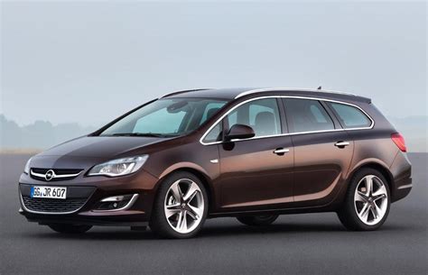 Opel Astra Sports Tourer Wagon Reviews Technical