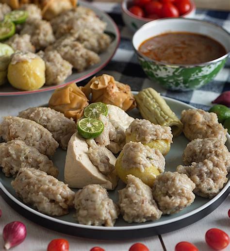 10 Siomay Enak Di Bandung Terfavorit Dan Bikin Ngiler Nibble