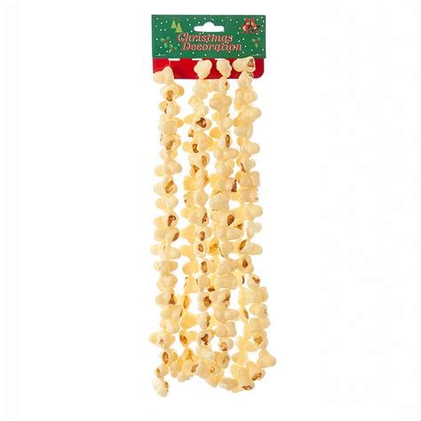 Christmas Popcorn Garland - RetroFestive.ca