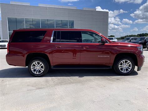 Pre Owned 2017 Chevrolet Suburban LT Sport Utility In Union City