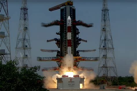 From the moon to the sun: India launches next space mission