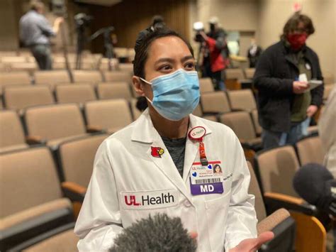 Uofl Health Frontline Workers Share Experiences After Receiving