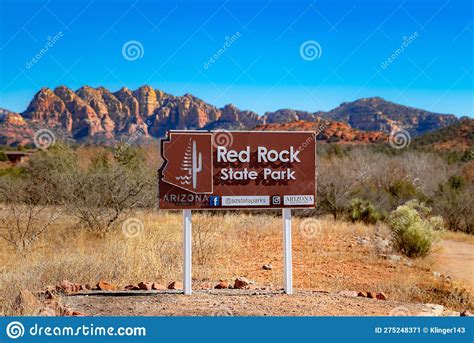 Hiking The Red Rocks Of Beautiful Sedona In Yavapai County Arizona Editorial Photo Image Of