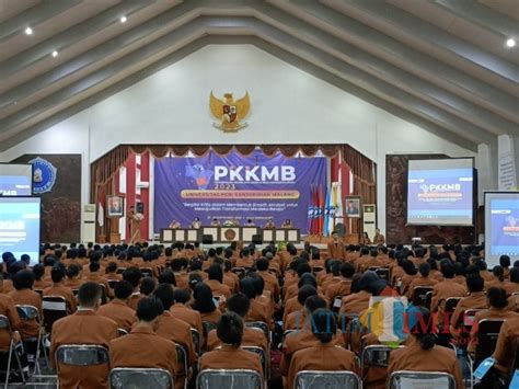 Kenalkan Kehidupan Kampus Rektor Unikama Dan Ketua Yayasan Sampaikan