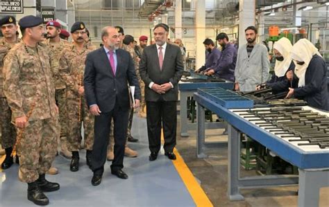 Coas Asim Munir Visits Pakistan Ordnance Factories Wah Daily Pakistan