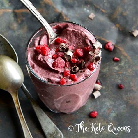 8 Low Carb Smoothies You Need To Try - The Keto Queens