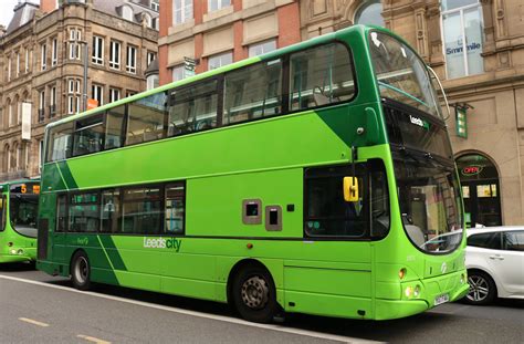 First Group 37070 YK57FAA Volvo B9TL Wright Eclipse Gemin Flickr