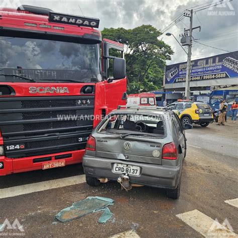 Acidente No Contorno Sul Causa Estragos E Duas Pessoas S O Socorridas