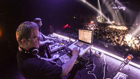 Nick Muir uno de los inventores de la música electrónica hará vibrar