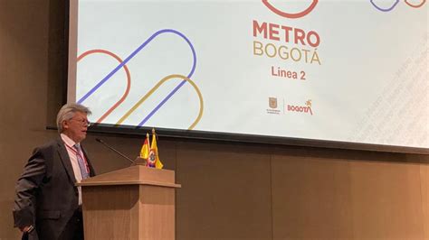 Metro De Bogot On Twitter Aestahora El Gerente Leonidas Narv Ez