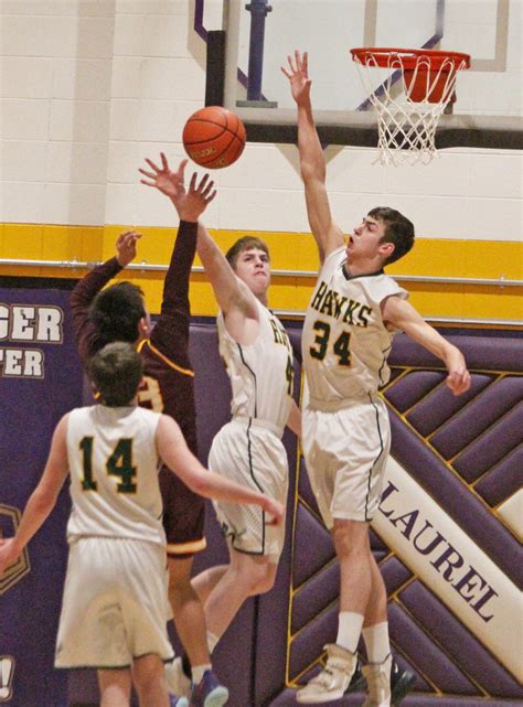 Hawk B Ball Boys Win Challenge Game Advance To State Powder River