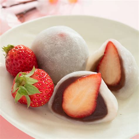 How To Make Daifuku Mochi Red Bean Paste Mochi With A Microwave