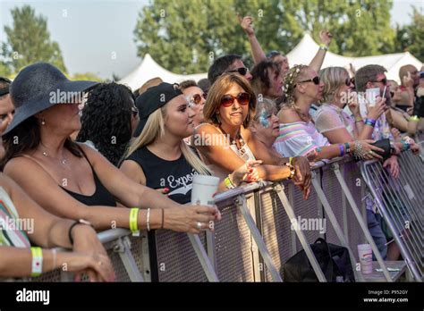 Brentwood festival hi-res stock photography and images - Alamy