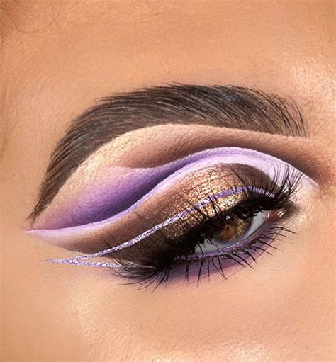 20 Cool Makeup Looks And Ideas For 2021 Makeup Look For Blue Eyes