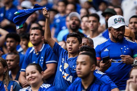 Cruzeiro Pretende Contratar Centroavante Que Todos Pediam Na Sele O