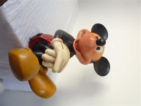 Disney Statue Mickey Mouse Statue Sitting 1970 1980 Catawiki