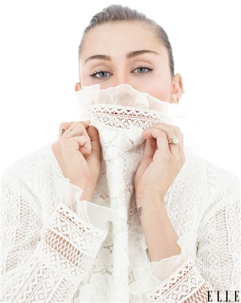 Elle Matthews's Instagram, Twitter & Facebook on IDCrawl