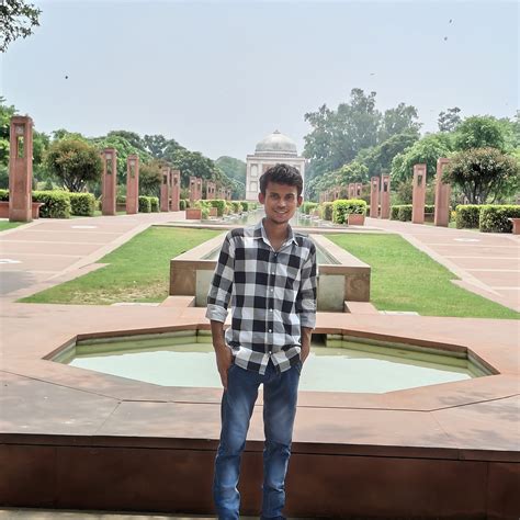 md khurshid alam