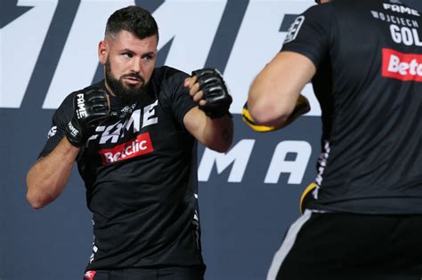 Fame MMA Reborn 9 12 KARTA WALK Kto walczy Kolejność i lista