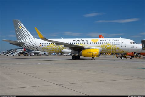 Ec Mnz Vueling Airbus A Wl Photo By Chris Jilli Id