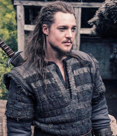 Uhtred The Last Kingdom Uhtred Of Bebbanburg Alexander Dreymon