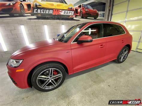 Audi Q5 matte metallic red - CUSTOMWRAPS.CA