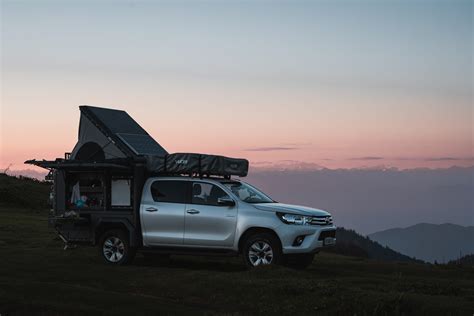 Toyota Hilux 4x4 Expedition Camper Overlando