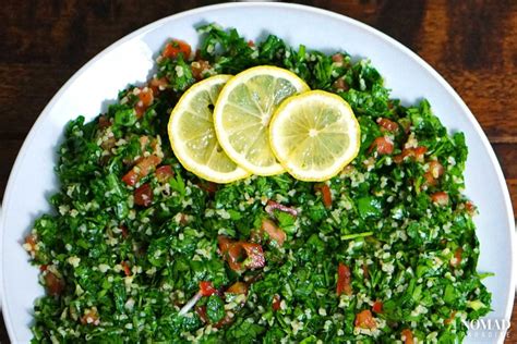 Tabbouleh Recipe Levantine Meze Salad That S Fresh Herby And Full Of