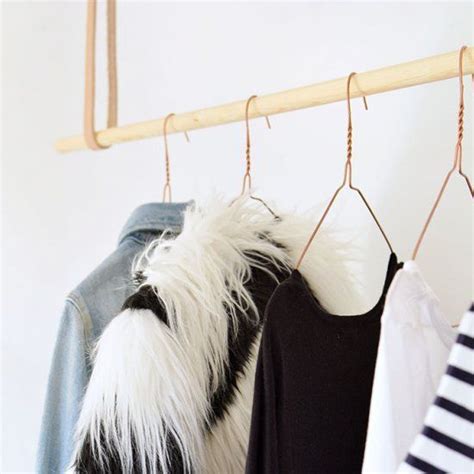 Diy Hanging Clothes Rail Caroline Burke Burkatron Atelier Yuwa Ciao Jp