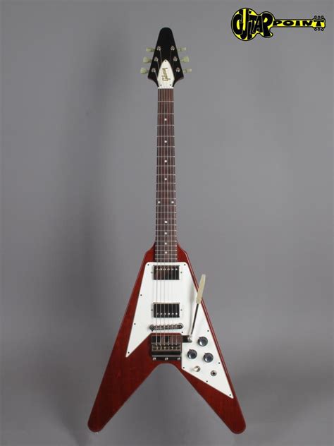 2010 Gibson ´67 Flying V Reissue Cherry Guitarpoint