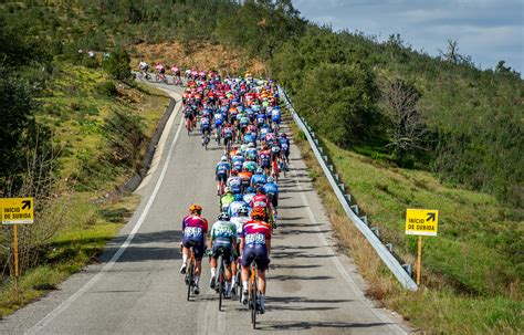 Wout Van Aert S Impose Sur La Tape Du Tour D Algarve Velo