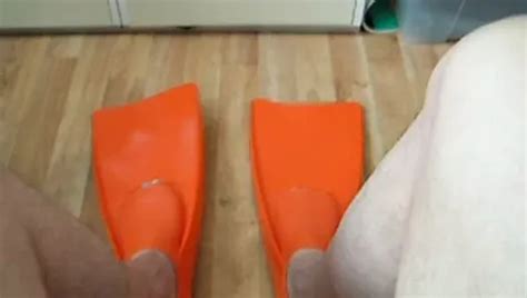 My Black Rubber Flippers Ich Liebe Gummiflossen Porn XHamster