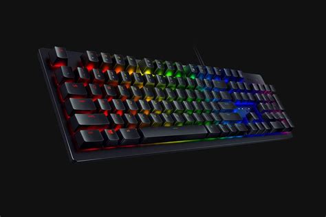 The Razer Huntsman and Huntsman Elite Keyboards Are Lightning Fast