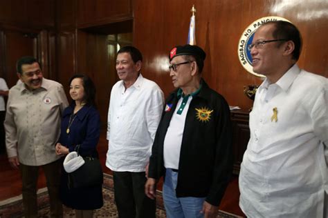 5 Philippine Presidents Often Rivals Unite To Discuss China