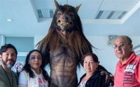 Lobos Buap Mascota Lobo Feo Botarga Apertura El Heraldo De