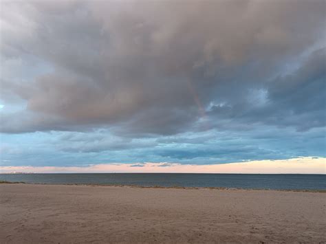 Park rangers explain how great kills park stays clean during peak season 25