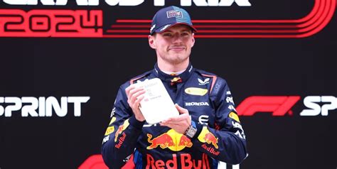 Verstappen Se Qued Con La Primera Carrera Sprint Del A O En Un Final