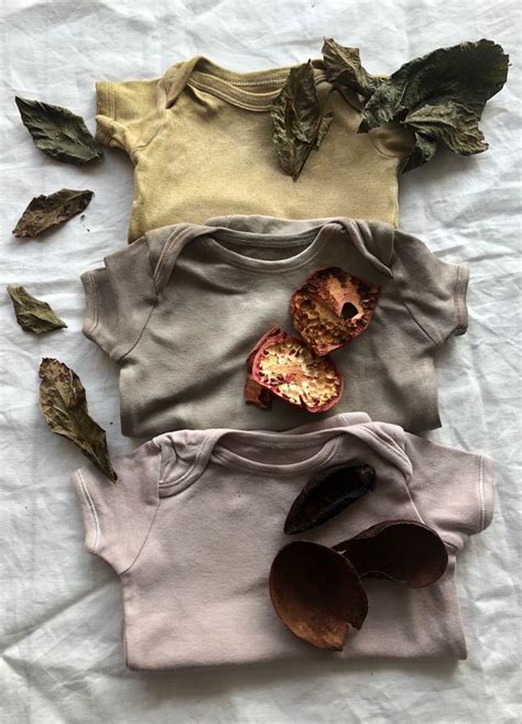 Tanya Robinson In Natural Dye Fabric Dying Clothes Natural Dyes